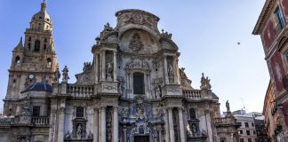 Fachada de la catedral de Murcia