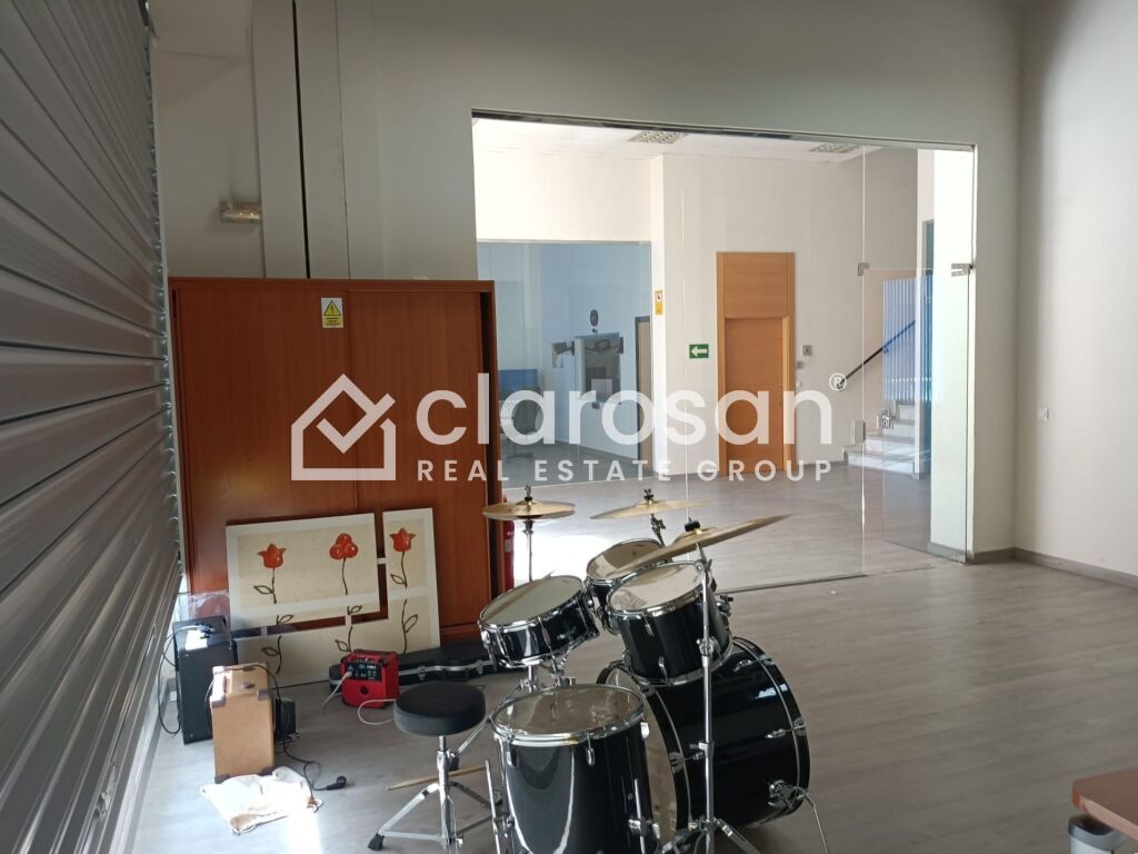 Foto Oficina en Alquiler en Málaga, Málaga - € 18.000 - mil1202538 - BienesOnLine